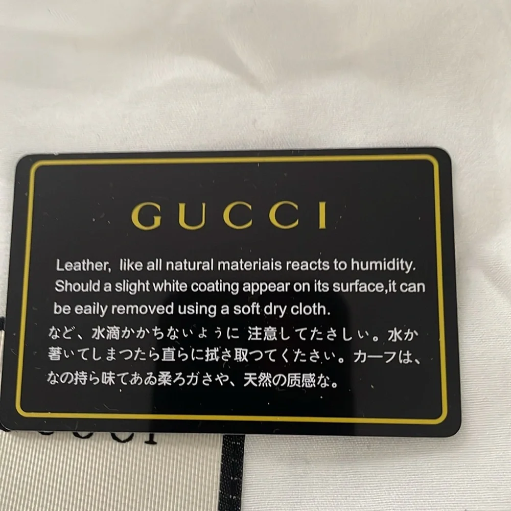 Gucci Black Belt with Gold Buckle - Picture 6 of 12